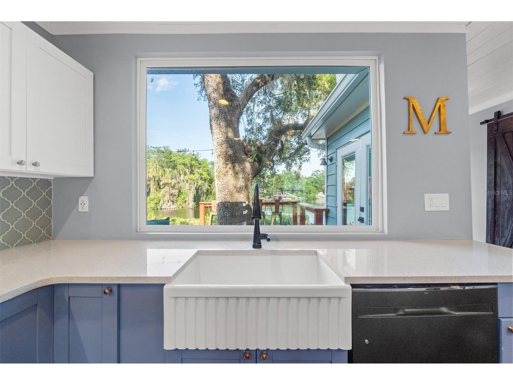 1502 E Park Circle Tampa FL 33610 TB8501236 image21