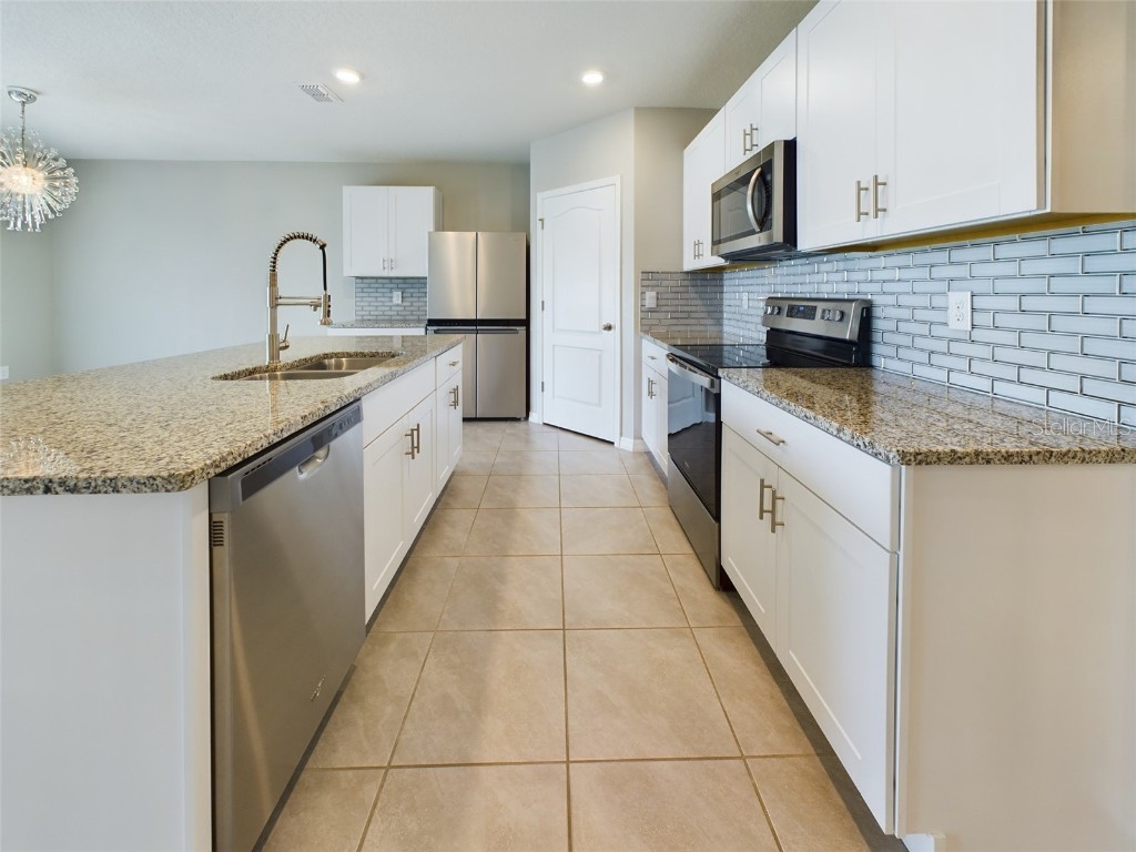 1502 Jadewood Way Kissimmee FL 34744 O6233314 image13