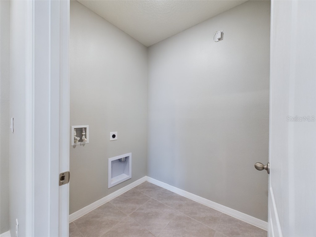 1502 Jadewood Way Kissimmee FL 34744 O6233314 image27