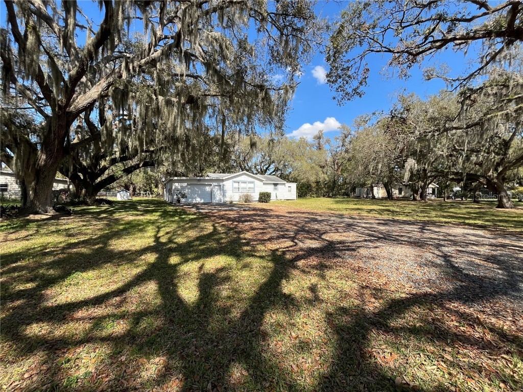 1502 S Wiggins Road Plant City FL 33566 TB8361429 image5