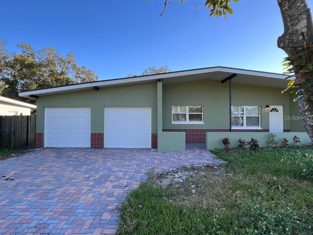 1502 Sawyerwood Avenue Orlando FL 32809 O6086315 image1