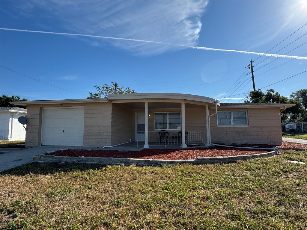 1502 Sentinel Street Holiday FL 34690 W7869501 image1