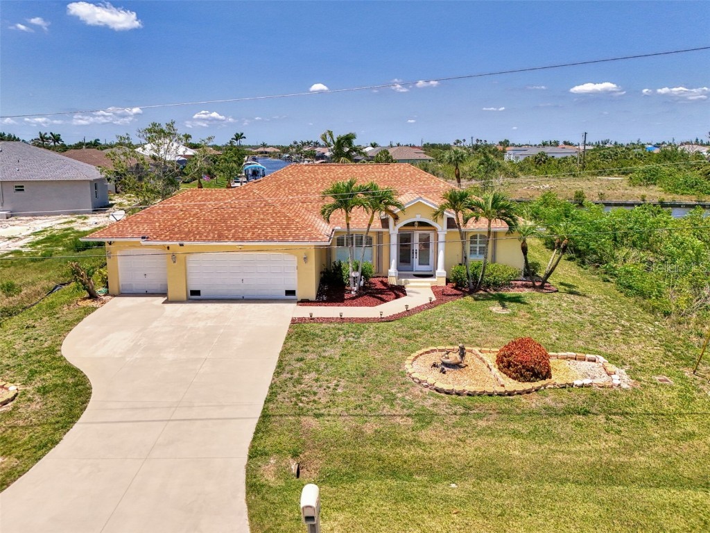 15020 Acorn Circle Port Charlotte FL 33981 - ACORN WATERWAY D6142388 image1