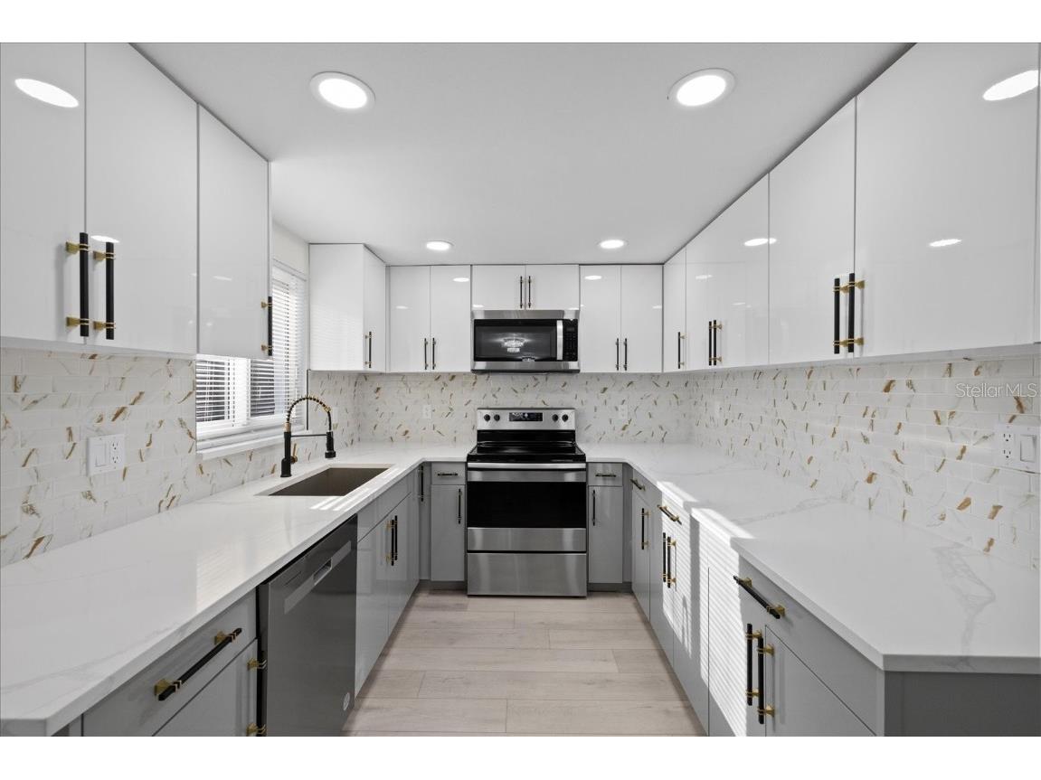 15025 Shark Street Hudson FL 34667 TB8392041 image7