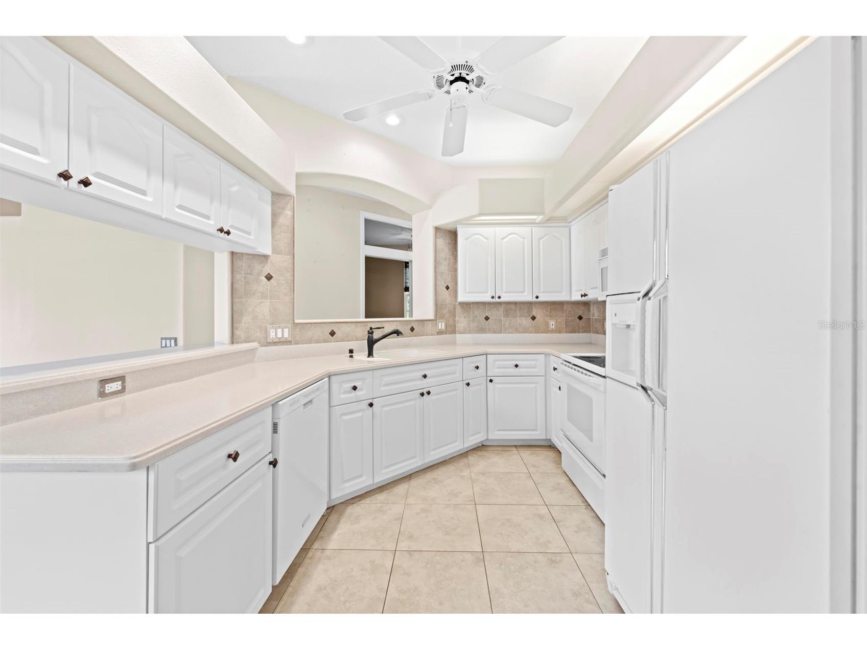 15028 Middle Fairway Drive Spring Hill FL 34609 W7884824 image4