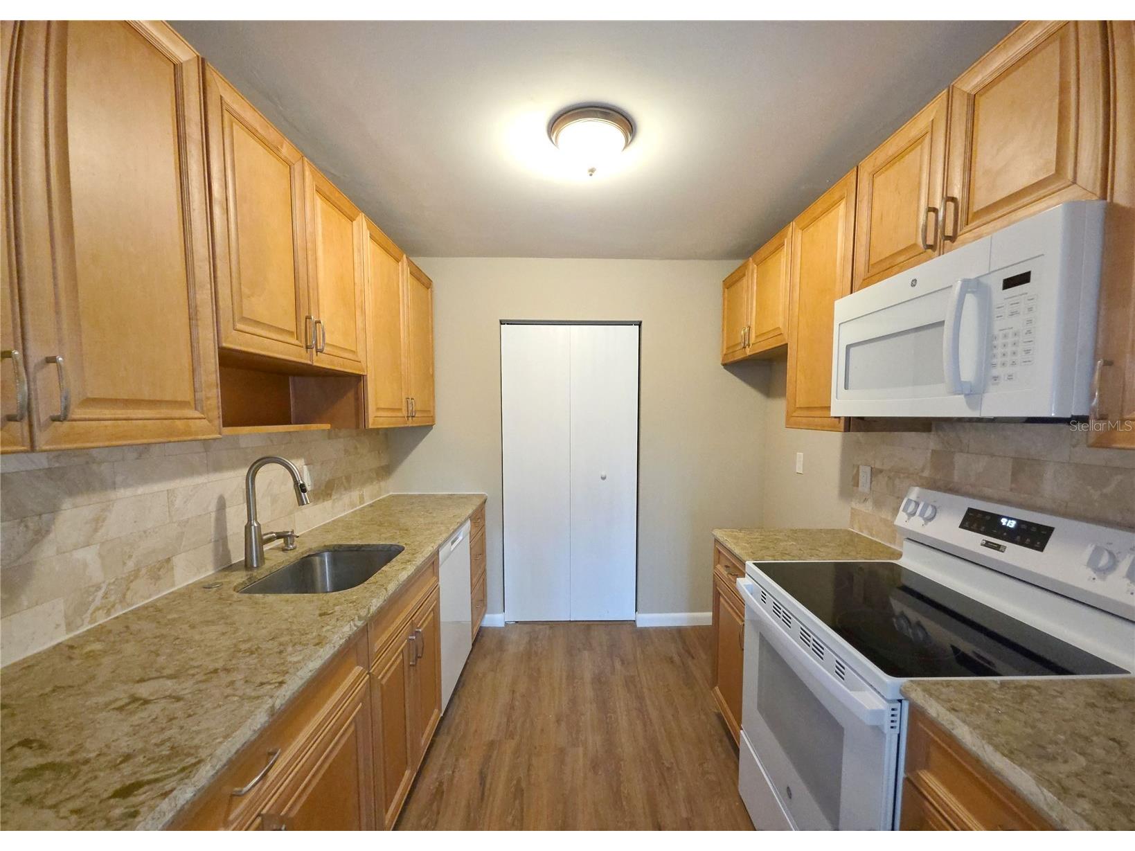 1503 16th Circle SE Largo FL 33771 TB8470393 image7