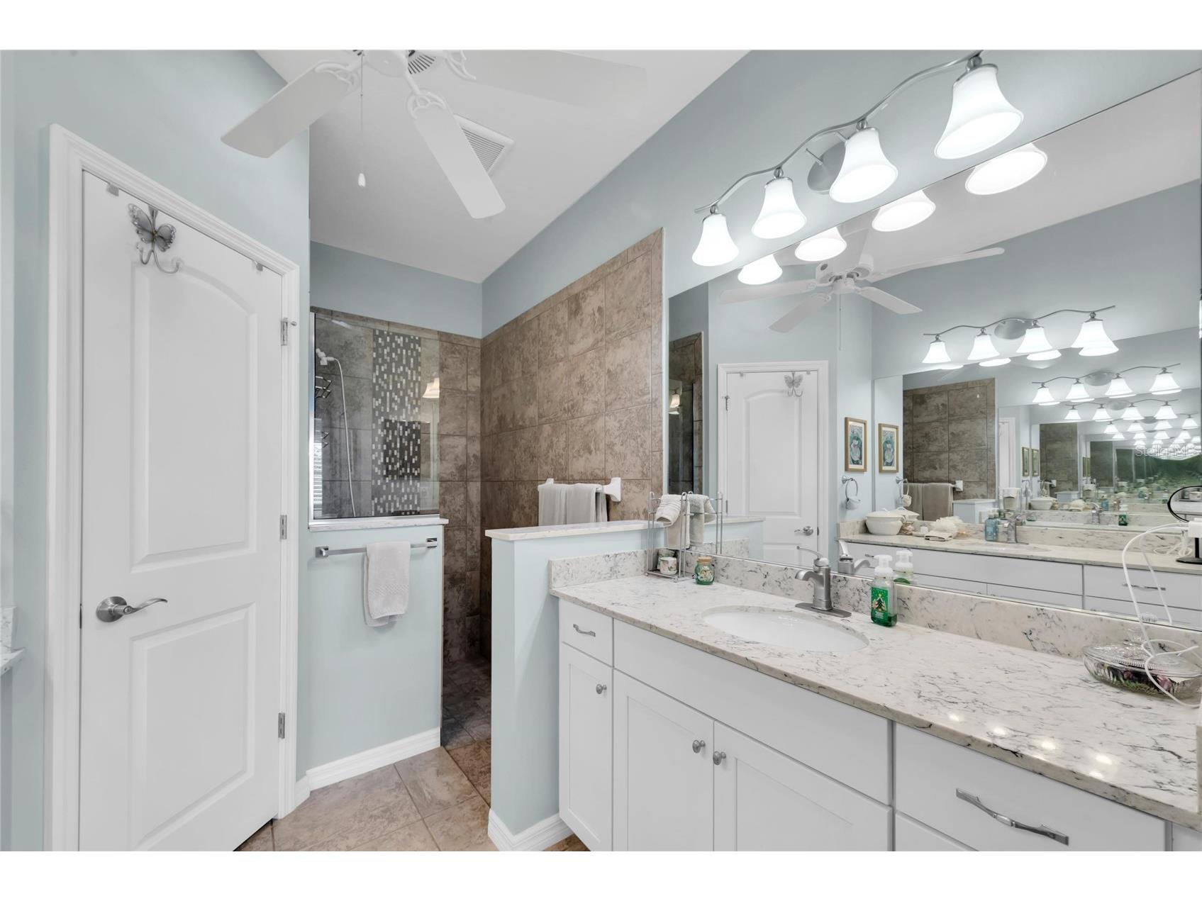 1503 Calle Grand Street Bradenton FL 34209 A4688545 image26