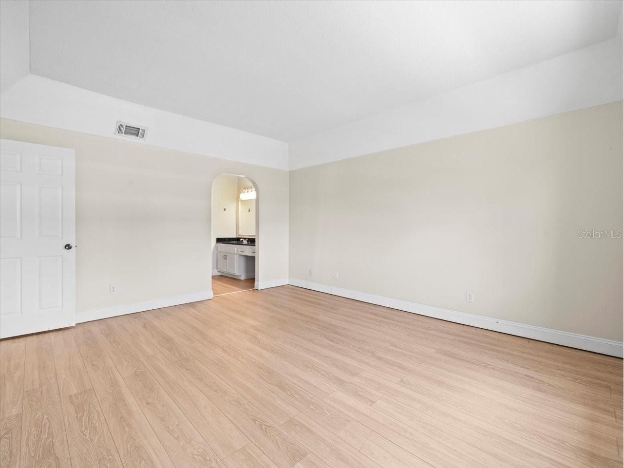 1503 Cordova Green Seminole FL 33777 TB8467378 image26