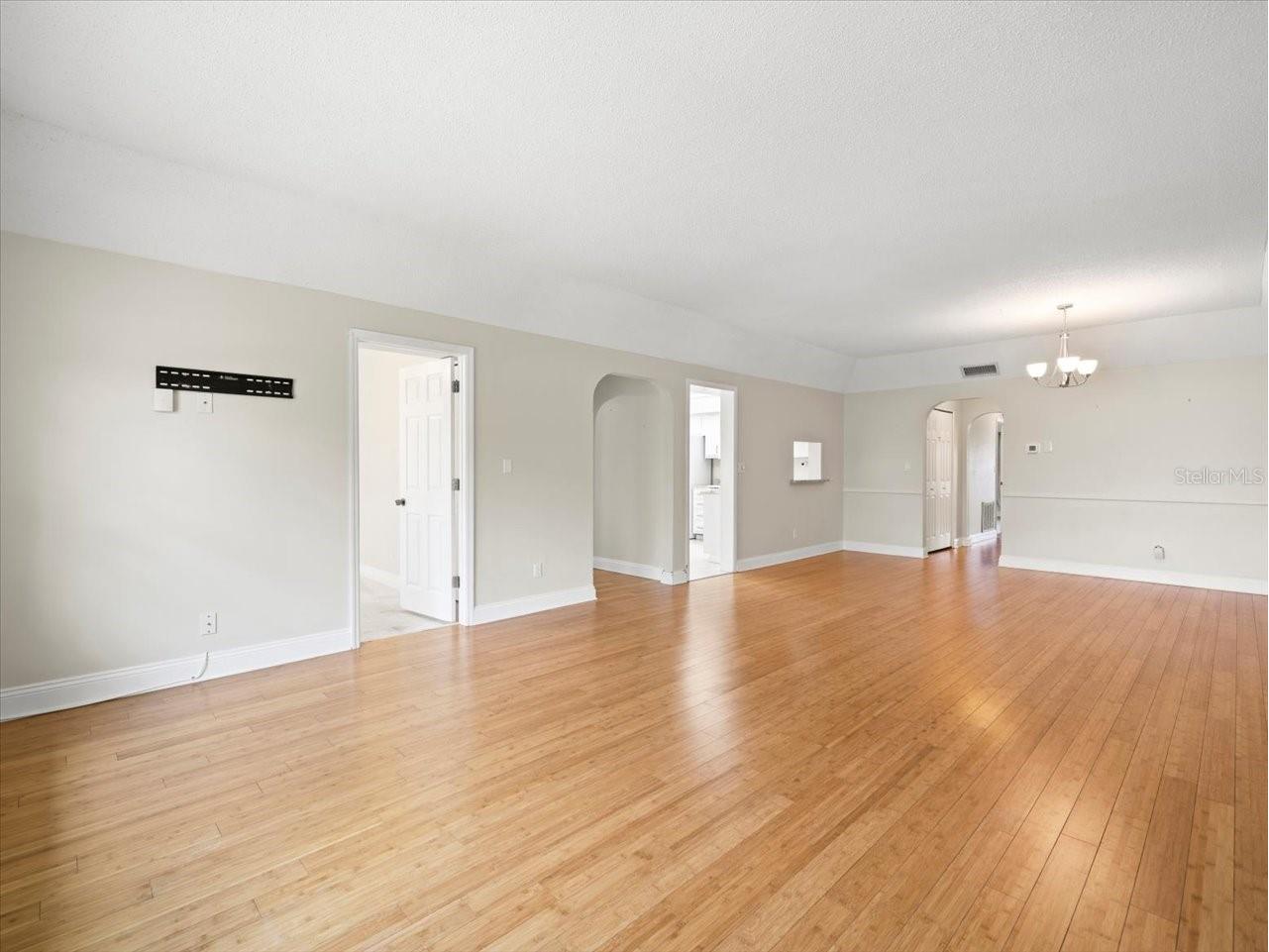 1503 Cordova Green Seminole FL 33777 TB8467378 image8