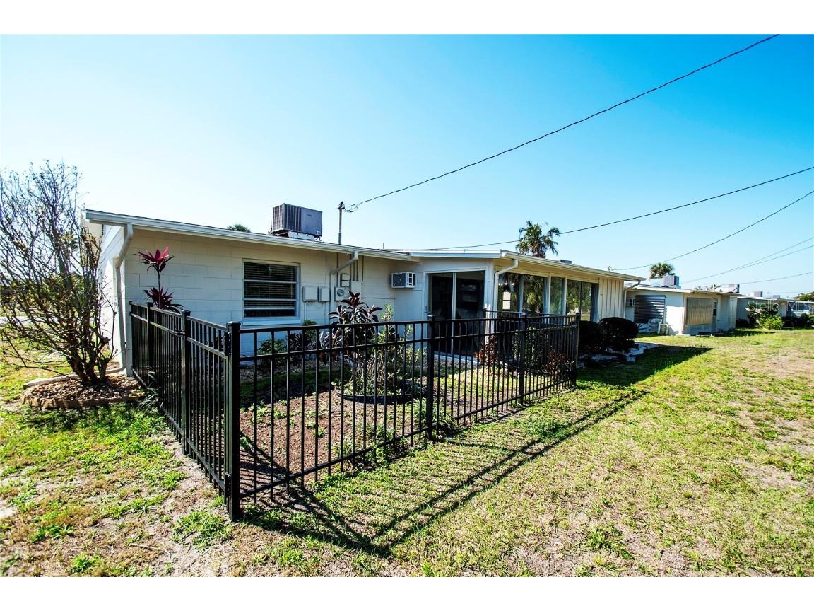 1503 Council Drive Sun City Center FL 33573 TB8357503 image14