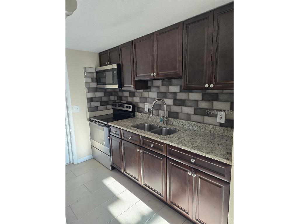 1503 E Navajo Avenue #B Tampa FL 33612 O6342413 image5