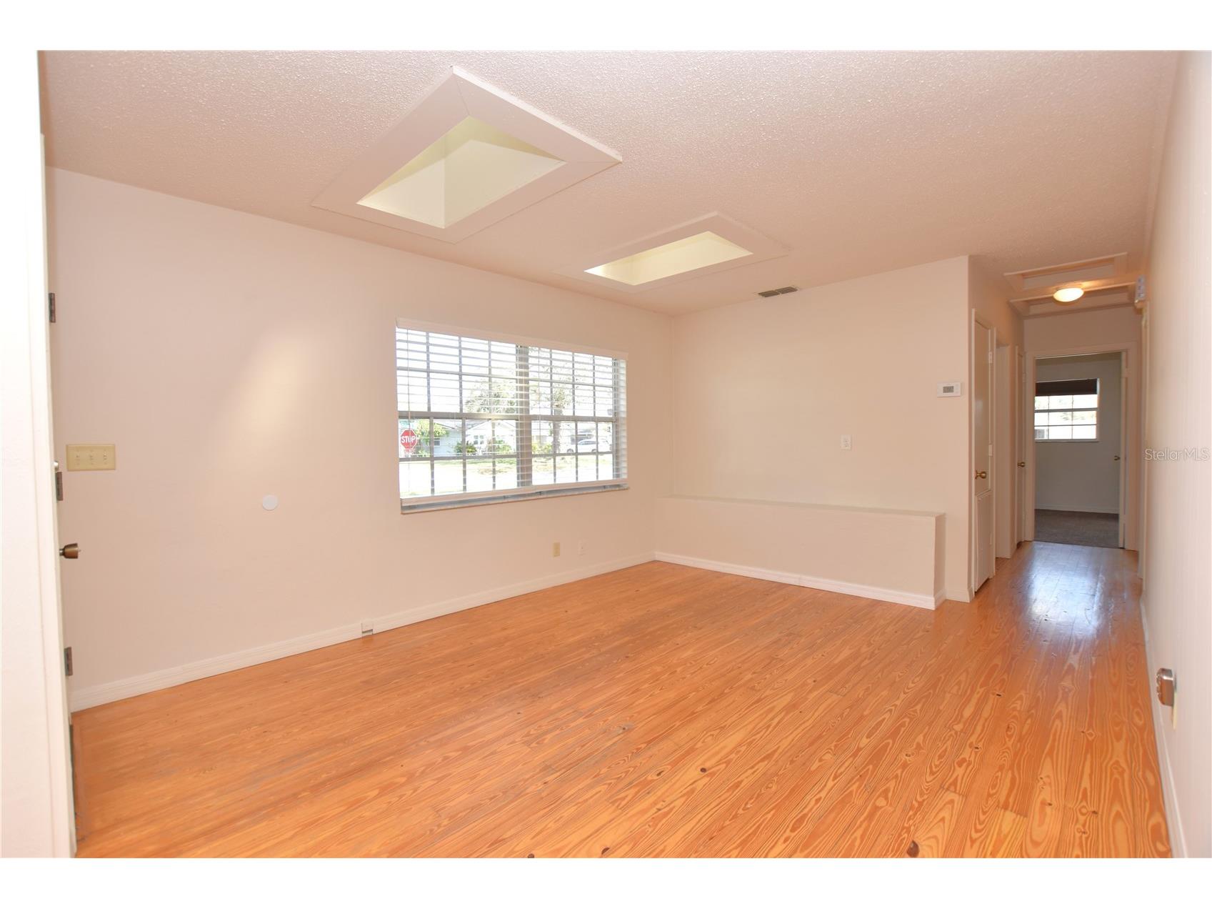 1503 Hanson Avenue Lakeland FL 33803 L4958907 image17