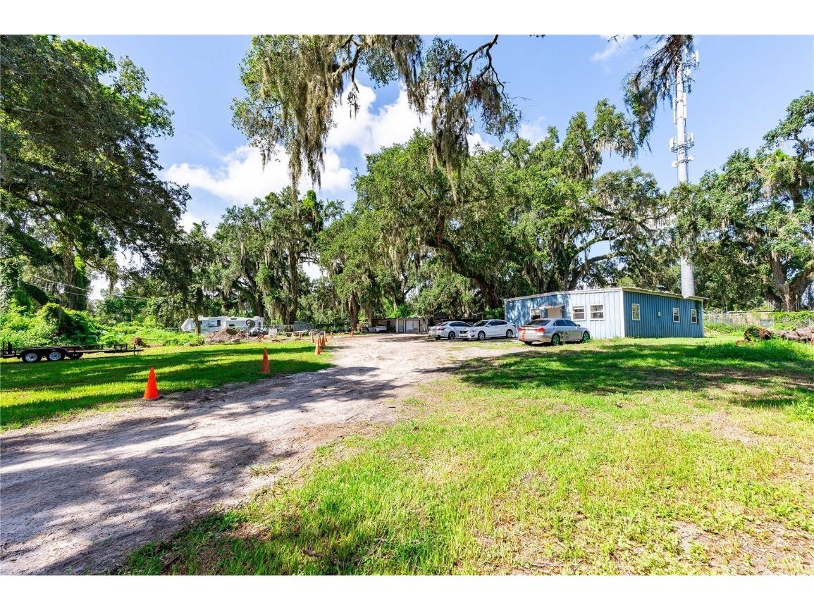 1503 Lakeview Avenue Seffner FL 33584 G5084946 image5