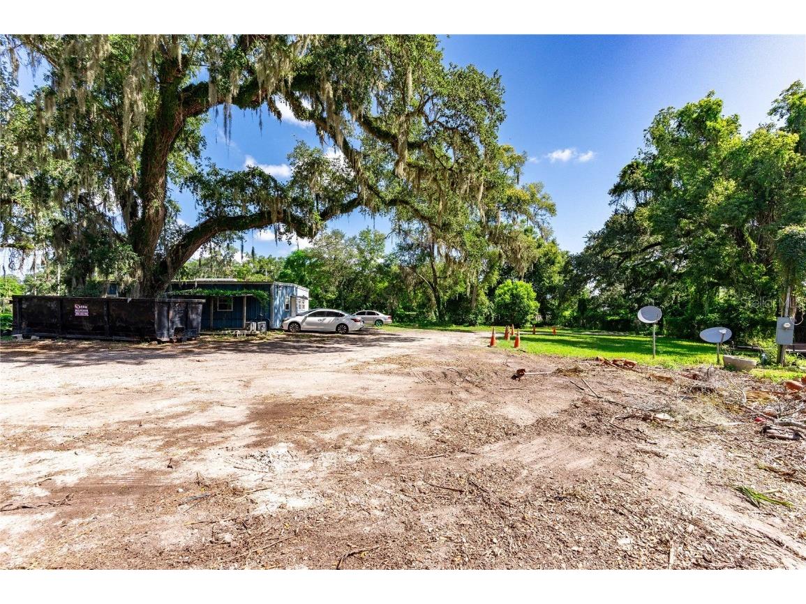 1503 Lakeview Avenue Seffner FL 33584 G5084946 image9