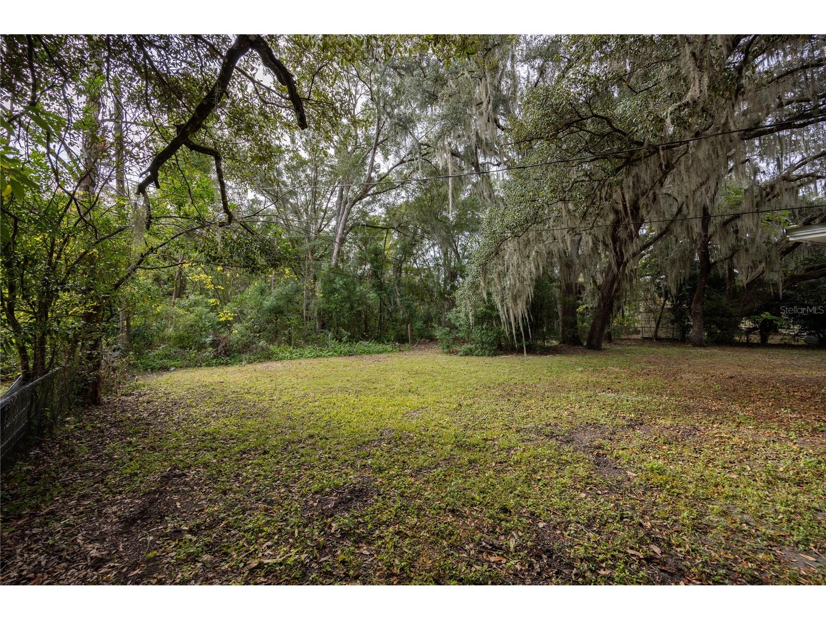 1503 SE 28th Place Gainesville FL 32601 GC536007 image22