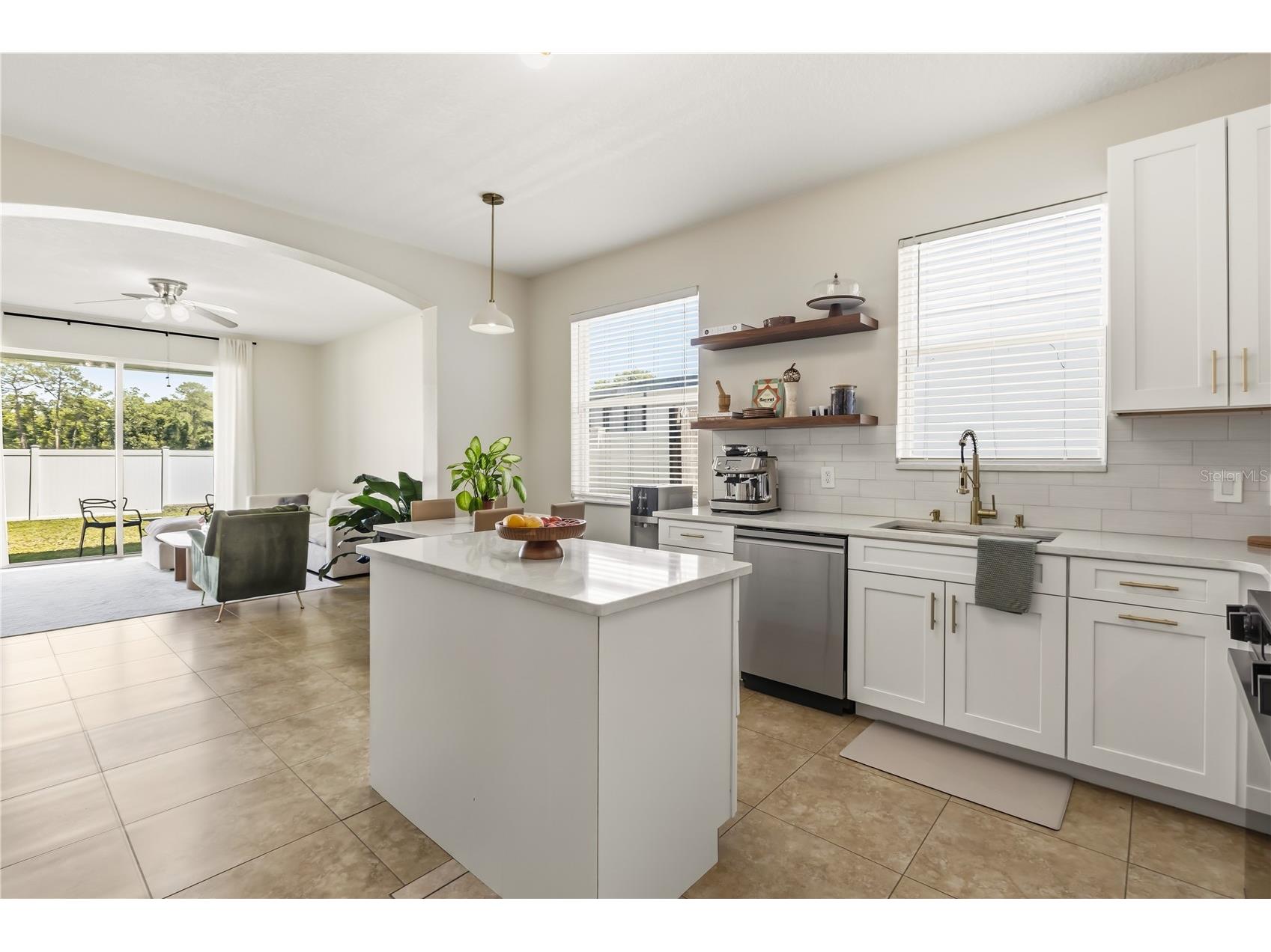 15032 Stonebriar Way Orlando FL 32826 O6404822 image2