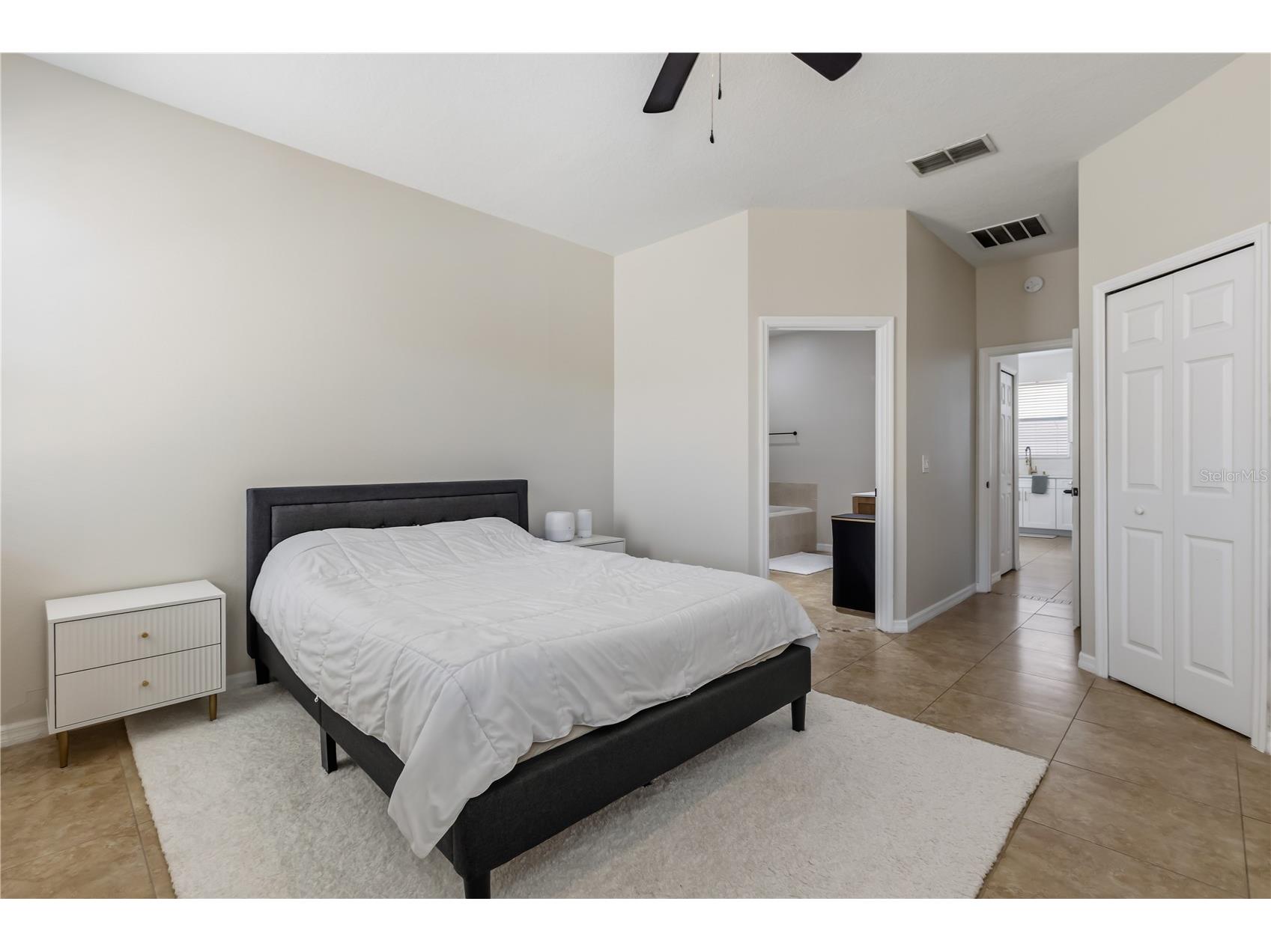 15032 Stonebriar Way Orlando FL 32826 O6404822 image9