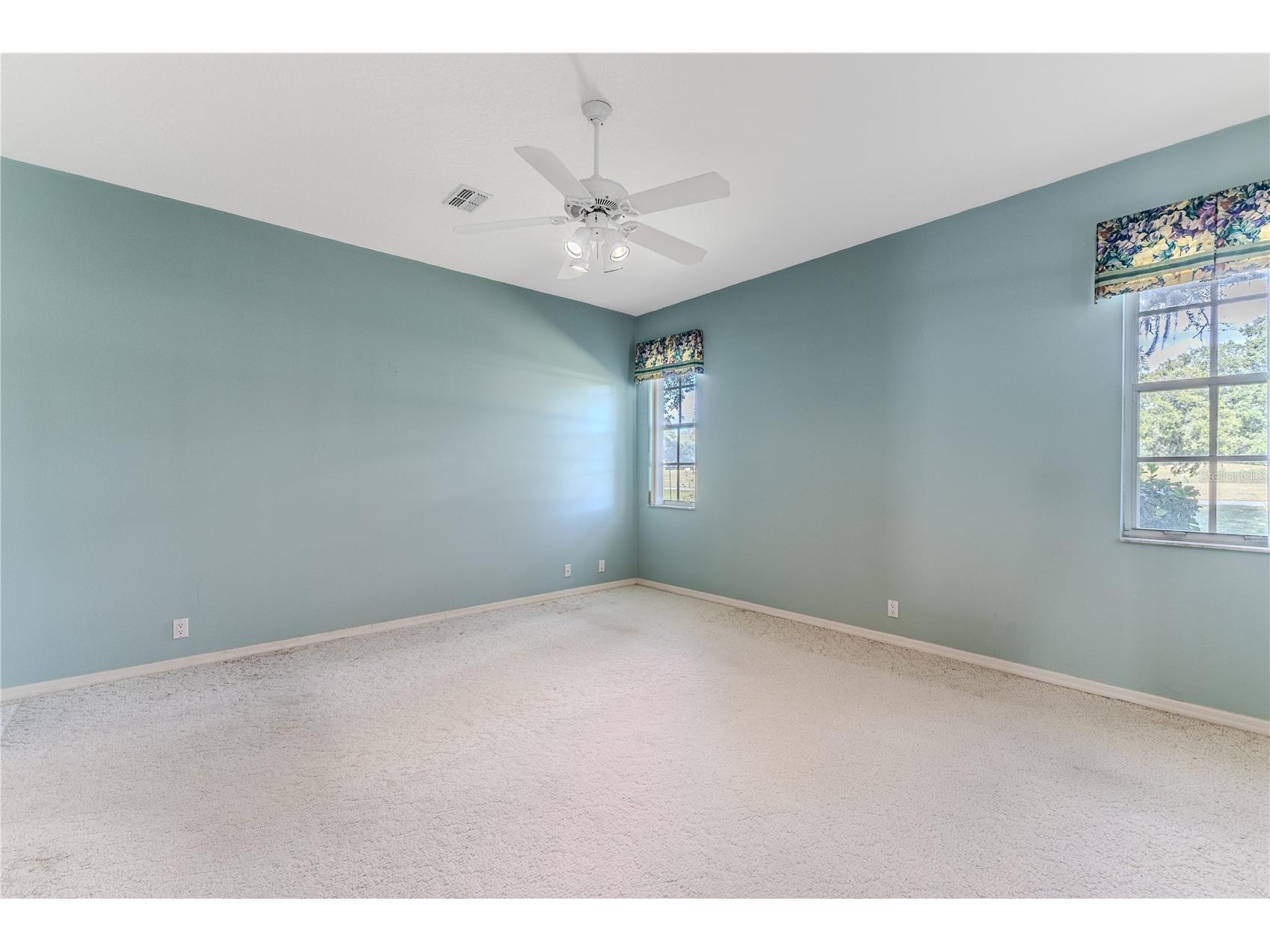 15033 Middle Fairway Drive Spring Hill FL 34609 W7880969 image17