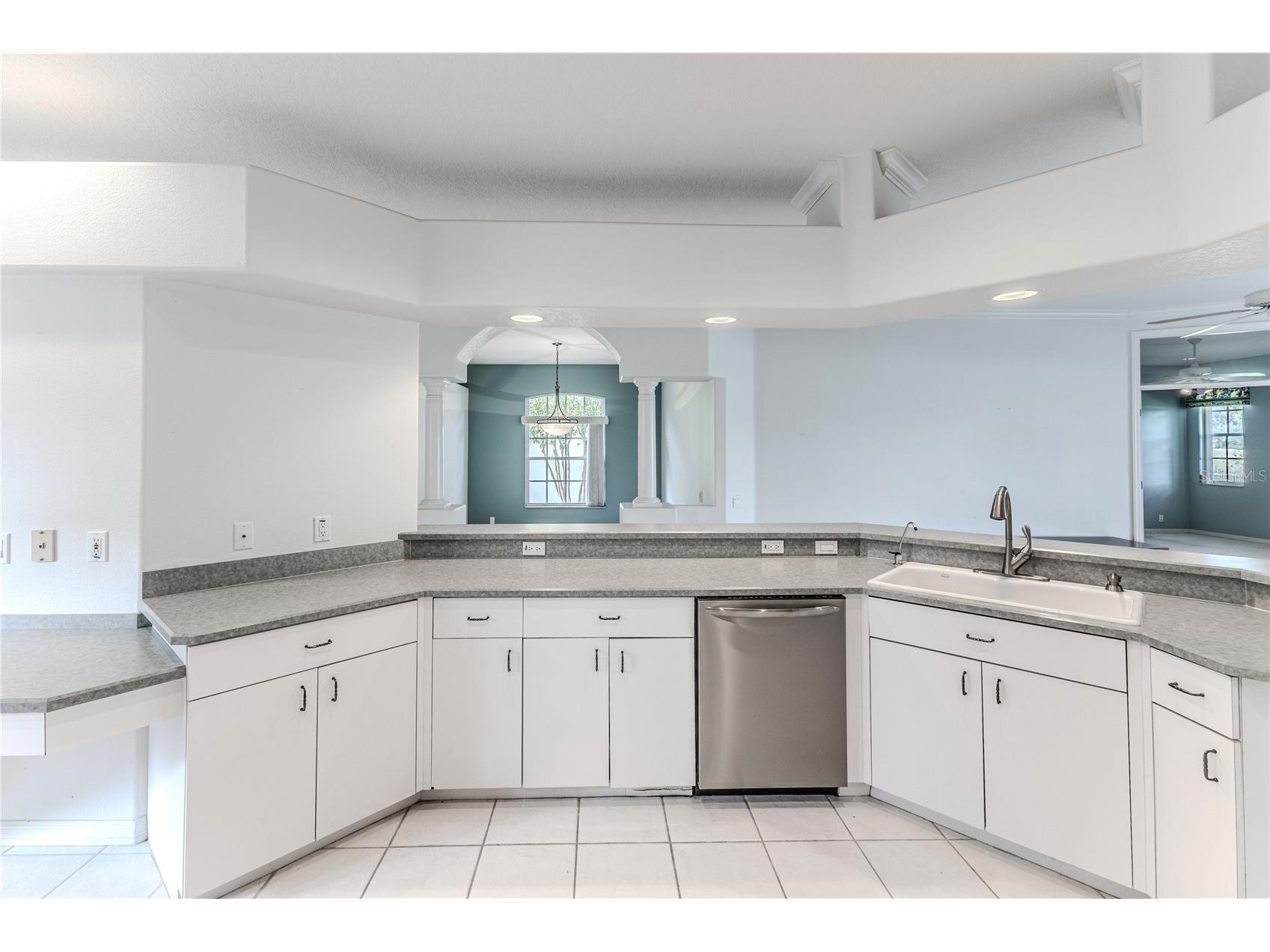 15033 Middle Fairway Drive Spring Hill FL 34609 W7880969 image32