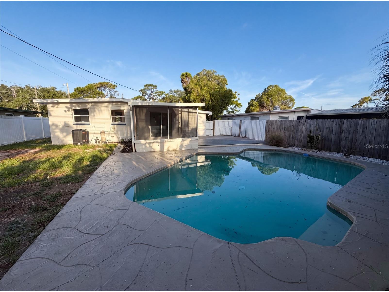 15037 Harding Avenue Clearwater FL 33760 O6411746 image17