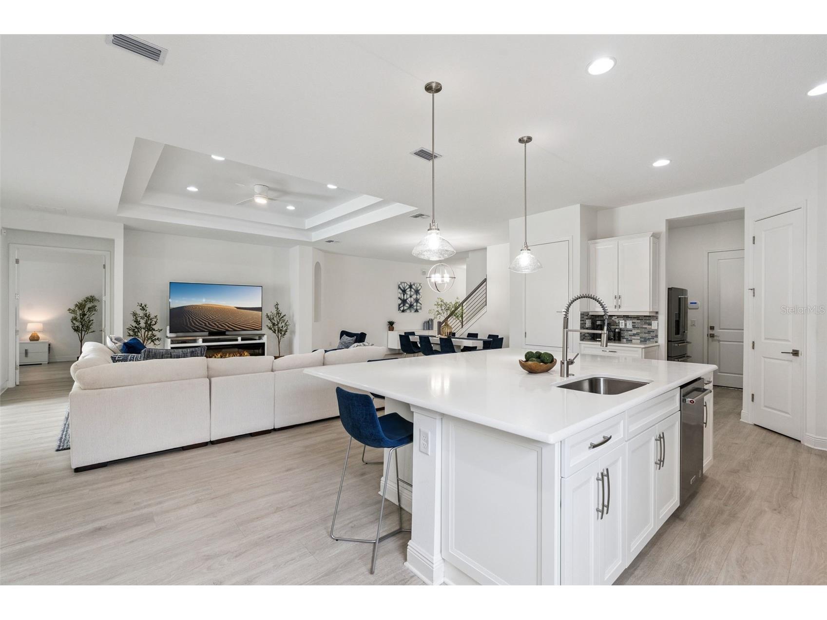 15037 Lake Bessie Loop Winter Garden FL 34787 O6418541 image8