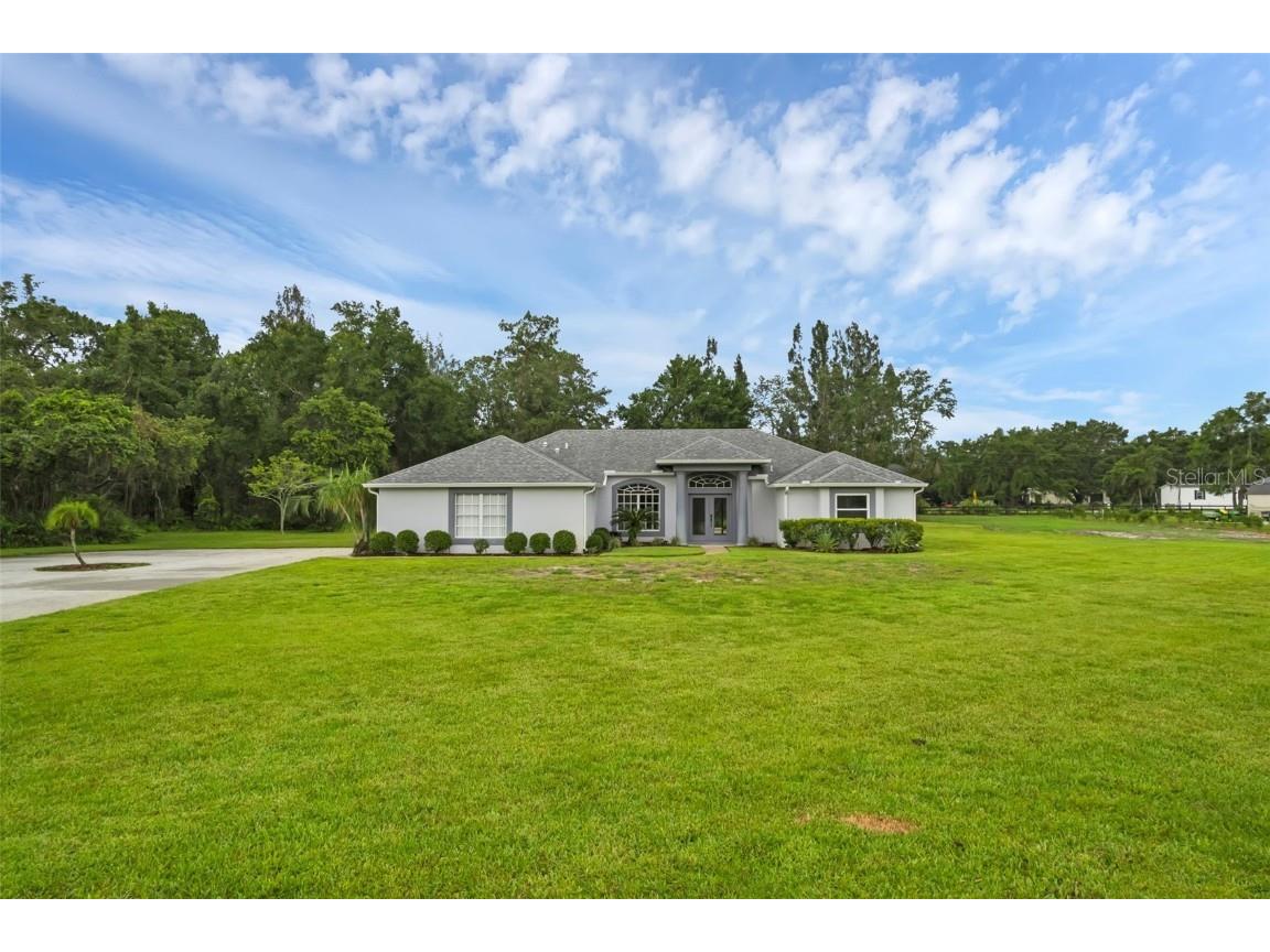 15038 Willow Lane Tavares FL 32778 O6316126 image1