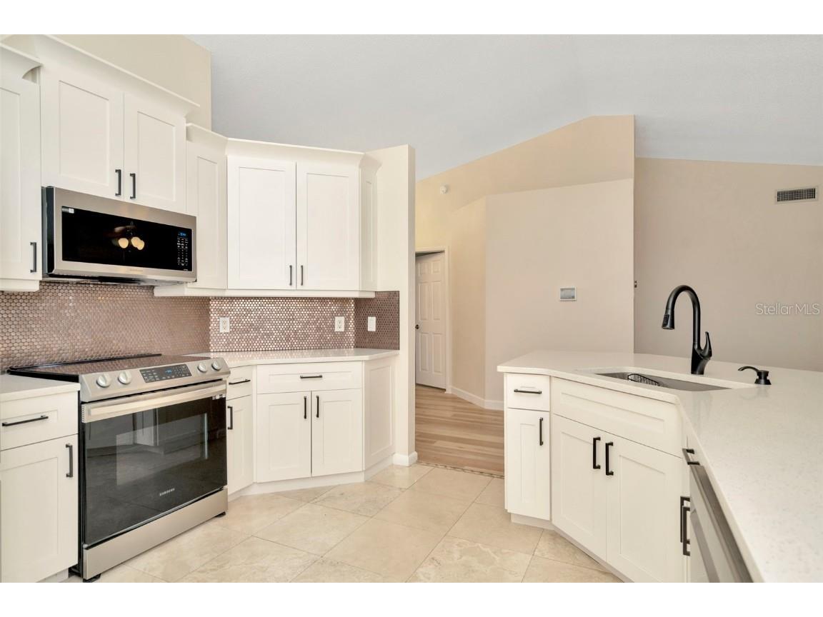 1504 Attleboro Lane Brandon FL 33511 TB8439159 image3