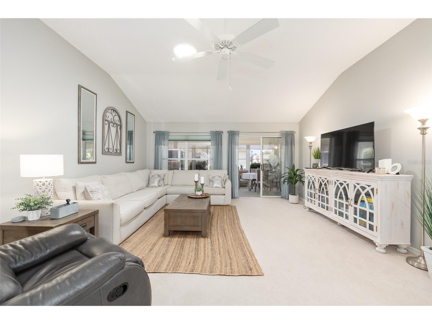 1504 Avila Place Lady Lake FL 32159 OM721836 image14