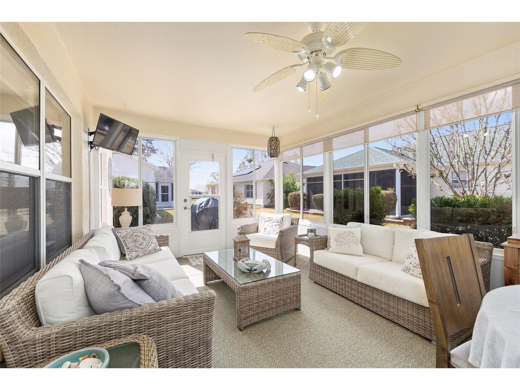1504 Avila Place Lady Lake FL 32159 OM721836 image27