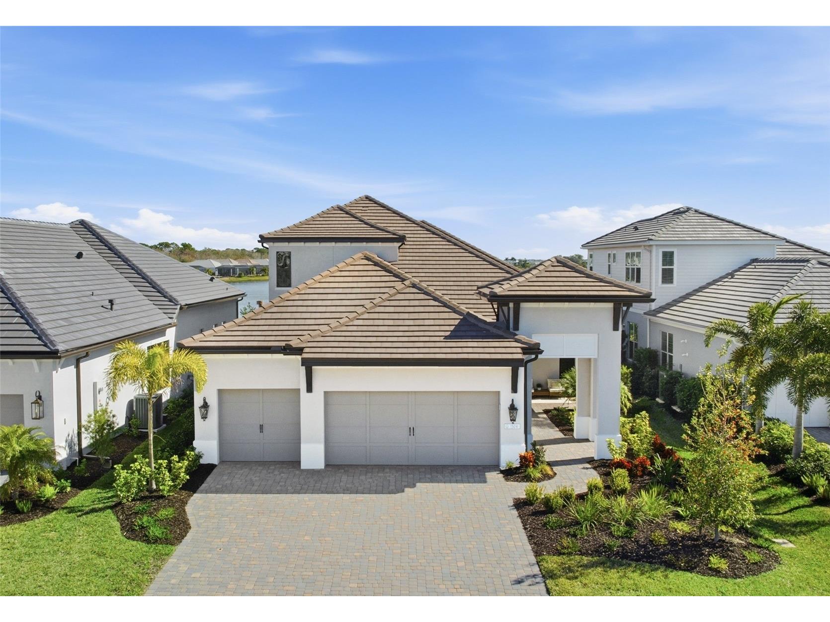 1504 Corfu Place Sarasota FL 34240 A4679984 image1