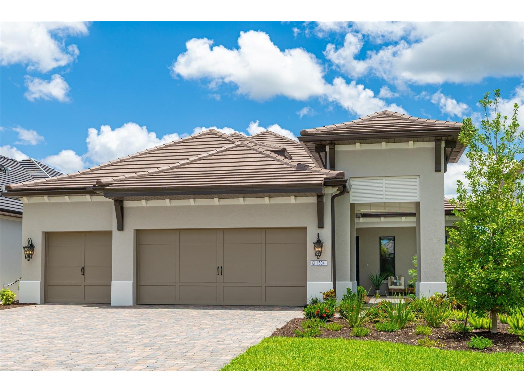 1504 Corfu Place Sarasota FL 34240 A4679984 image2