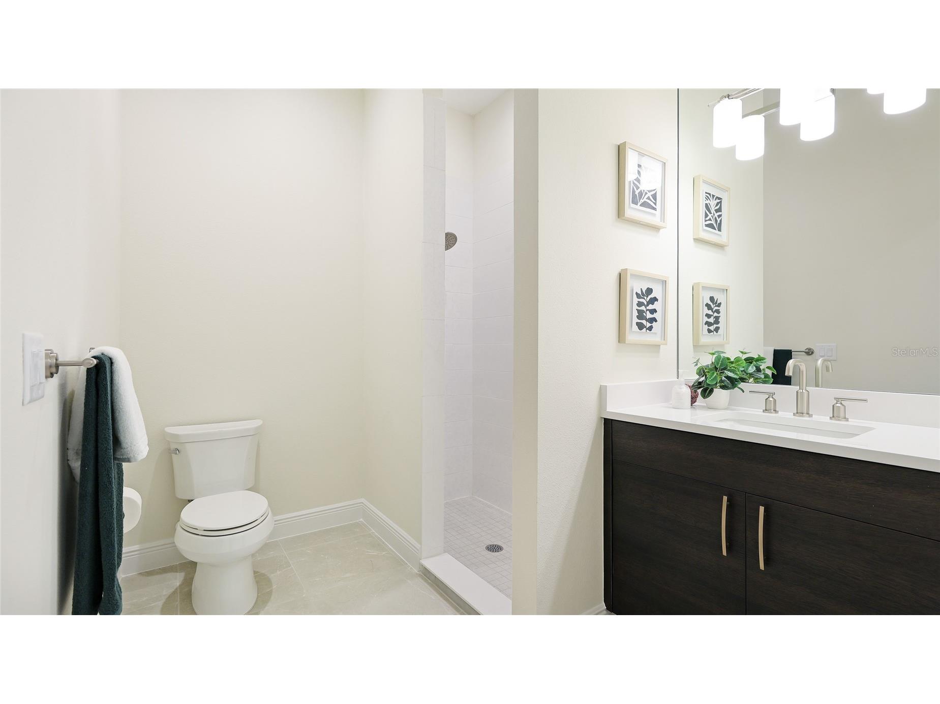 1504 Corfu Place Sarasota FL 34240 A4679984 image33