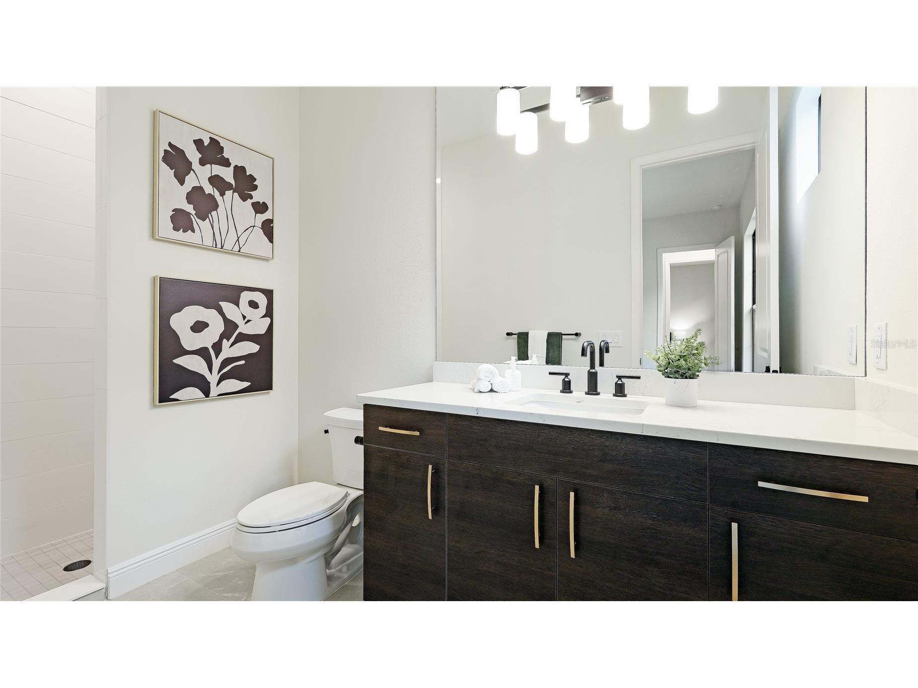 1504 Corfu Place Sarasota FL 34240 A4679984 image36