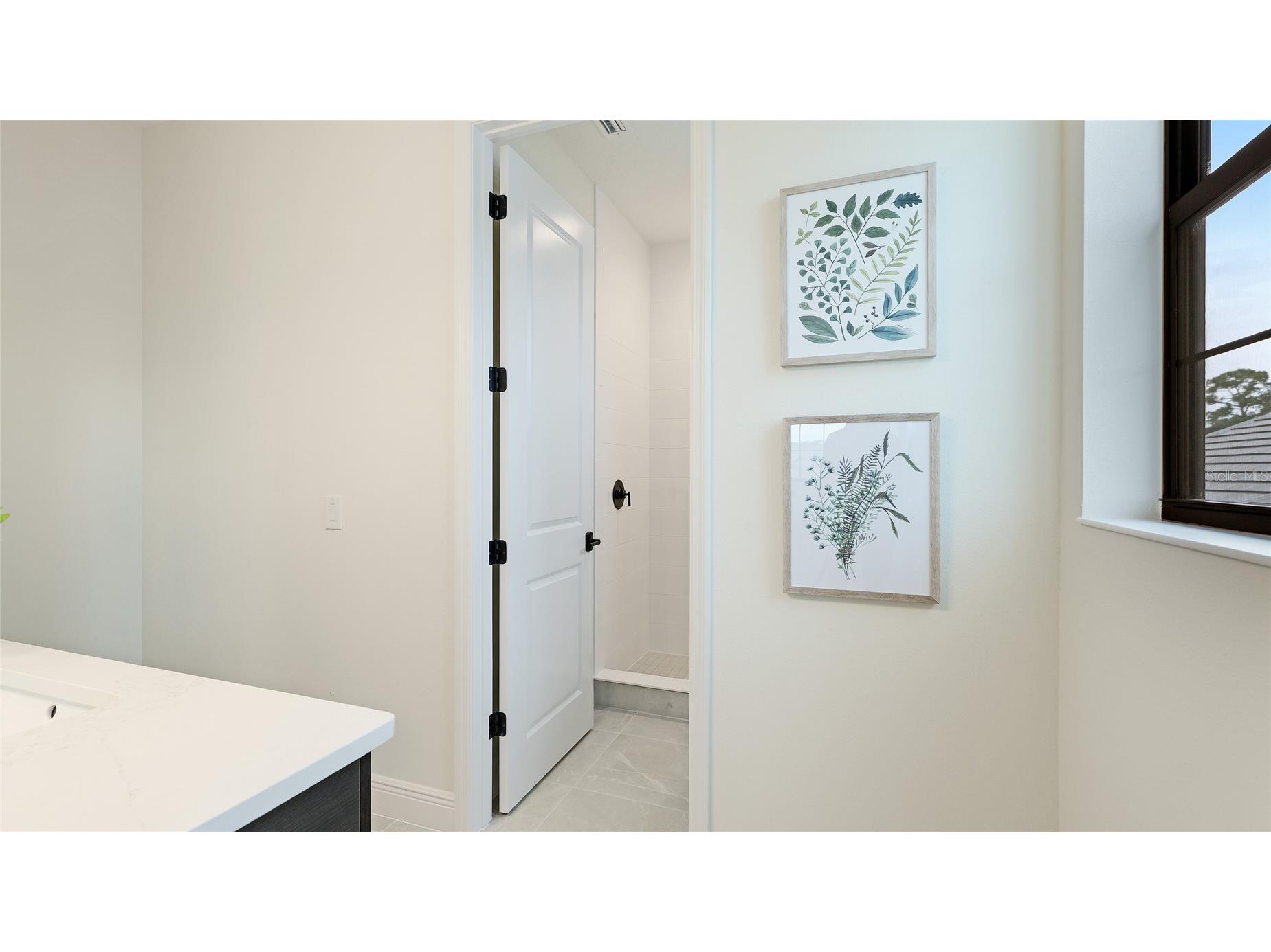 1504 Corfu Place Sarasota FL 34240 A4679984 image42