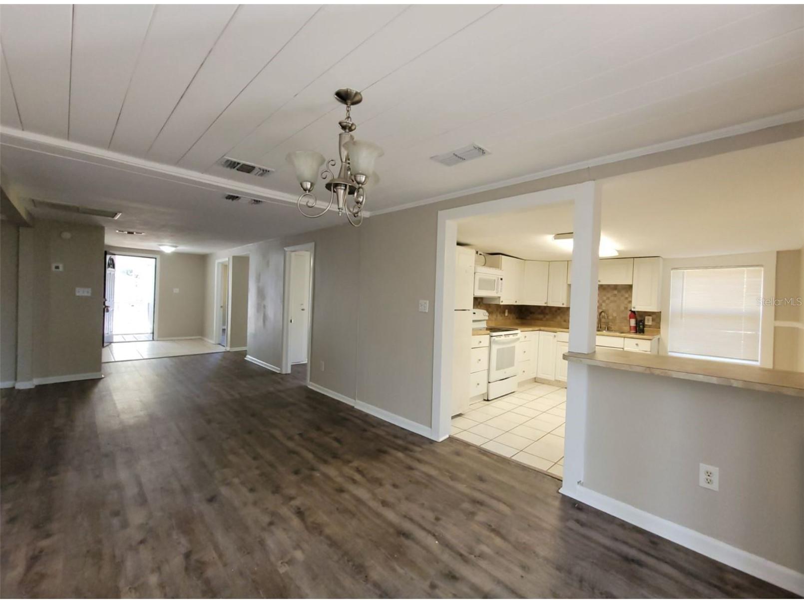 1504 E 99th Avenue #A Tampa FL 33612 TB8526711 image6