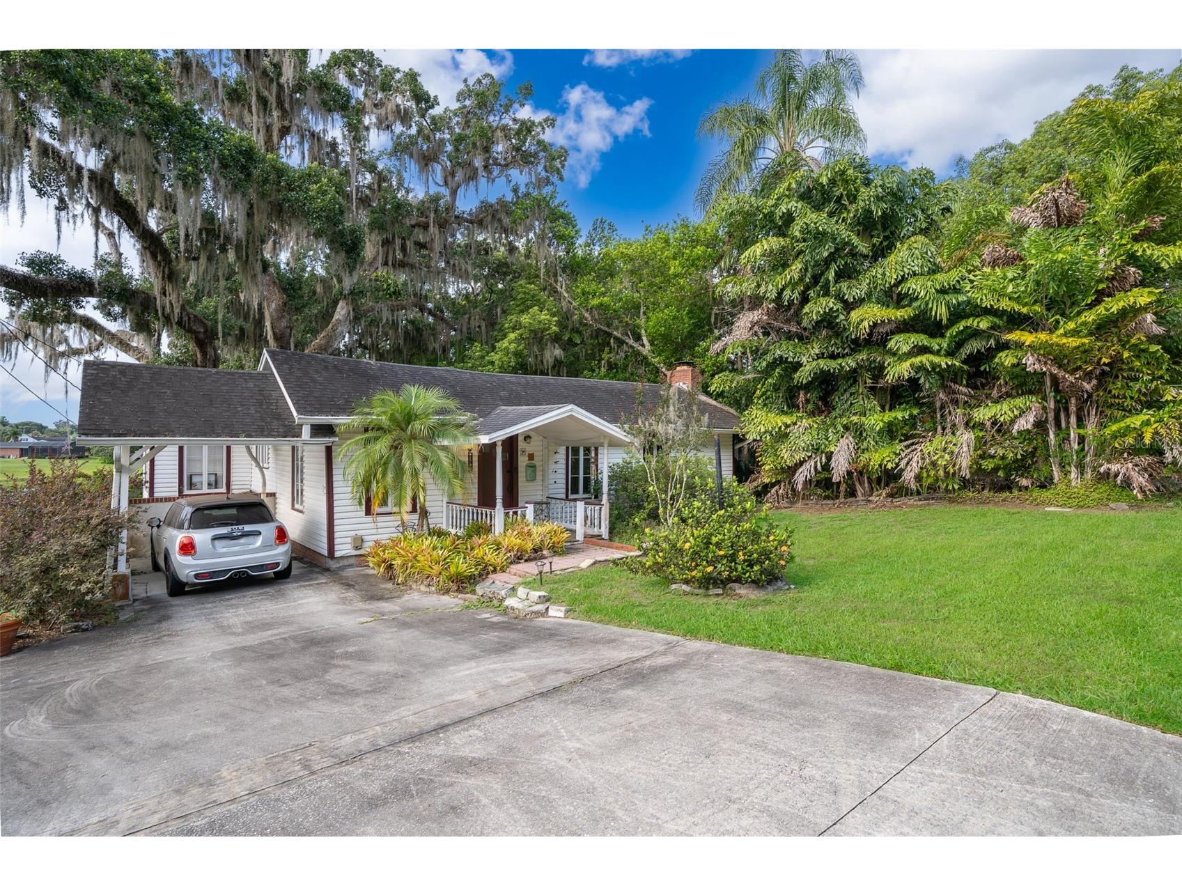 1504 E Gore Street Orlando FL 32806 O6320529 image1