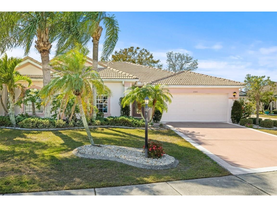 1504 Kelliwood Court Sun City Center FL 33573 T3498812 image1