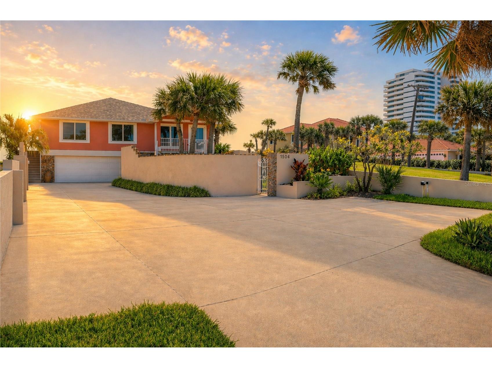 1504 N Atlantic Avenue Daytona Beach FL 32118 O6401729 image1