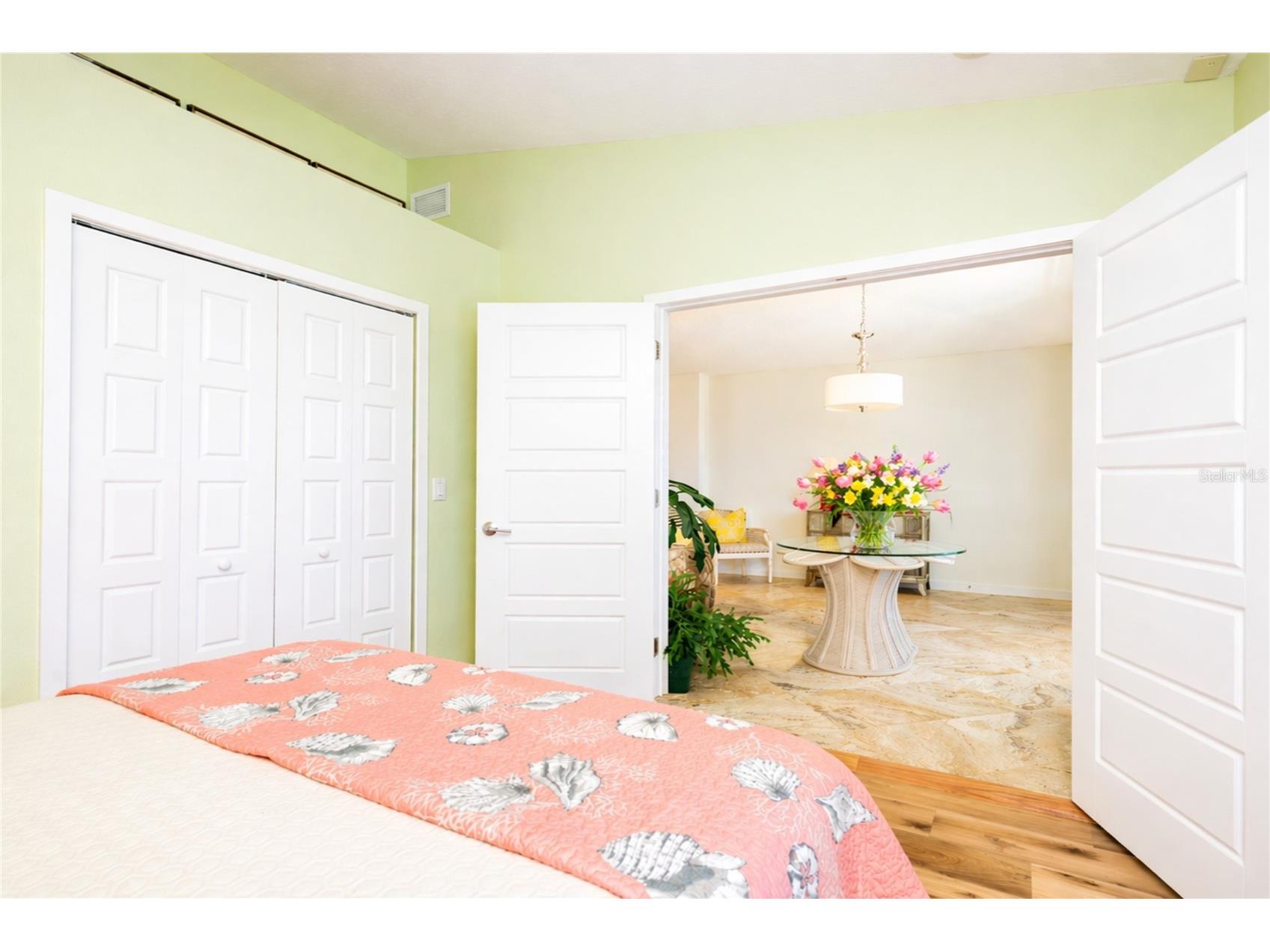 1504 N Atlantic Avenue Daytona Beach FL 32118 O6401729 image38