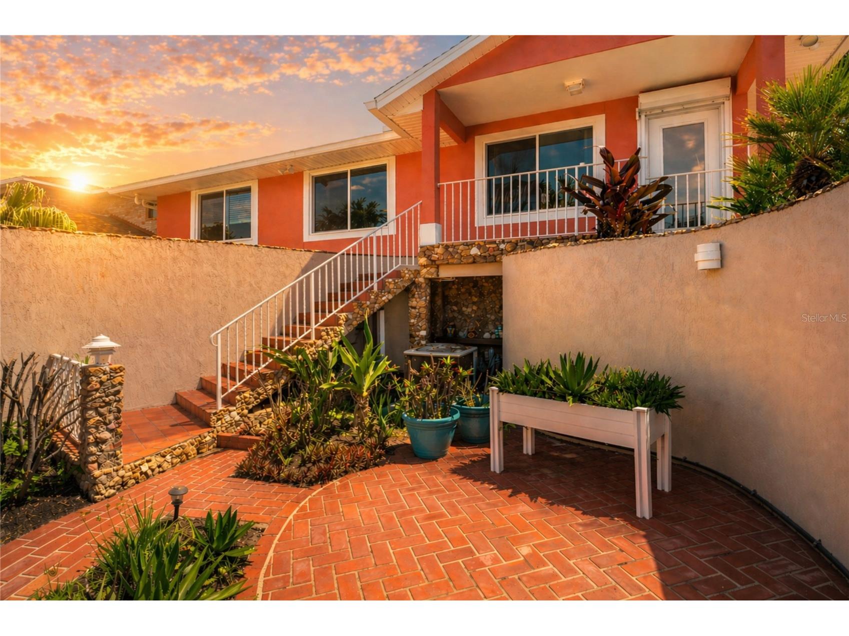 1504 N Atlantic Avenue Daytona Beach FL 32118 O6401729 image9