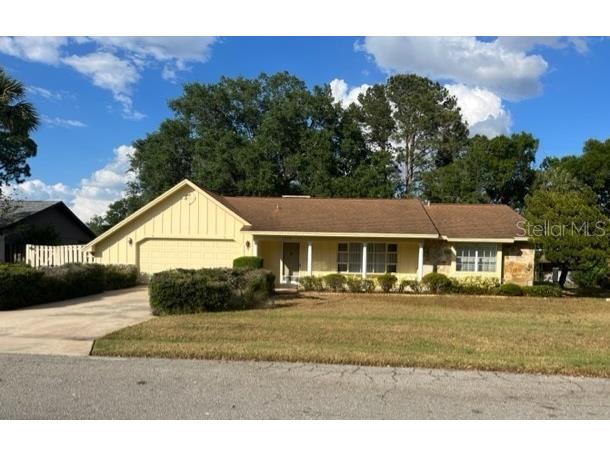 1504 N New Hampshire Avenue Tavares FL 32778 O6103347 image1