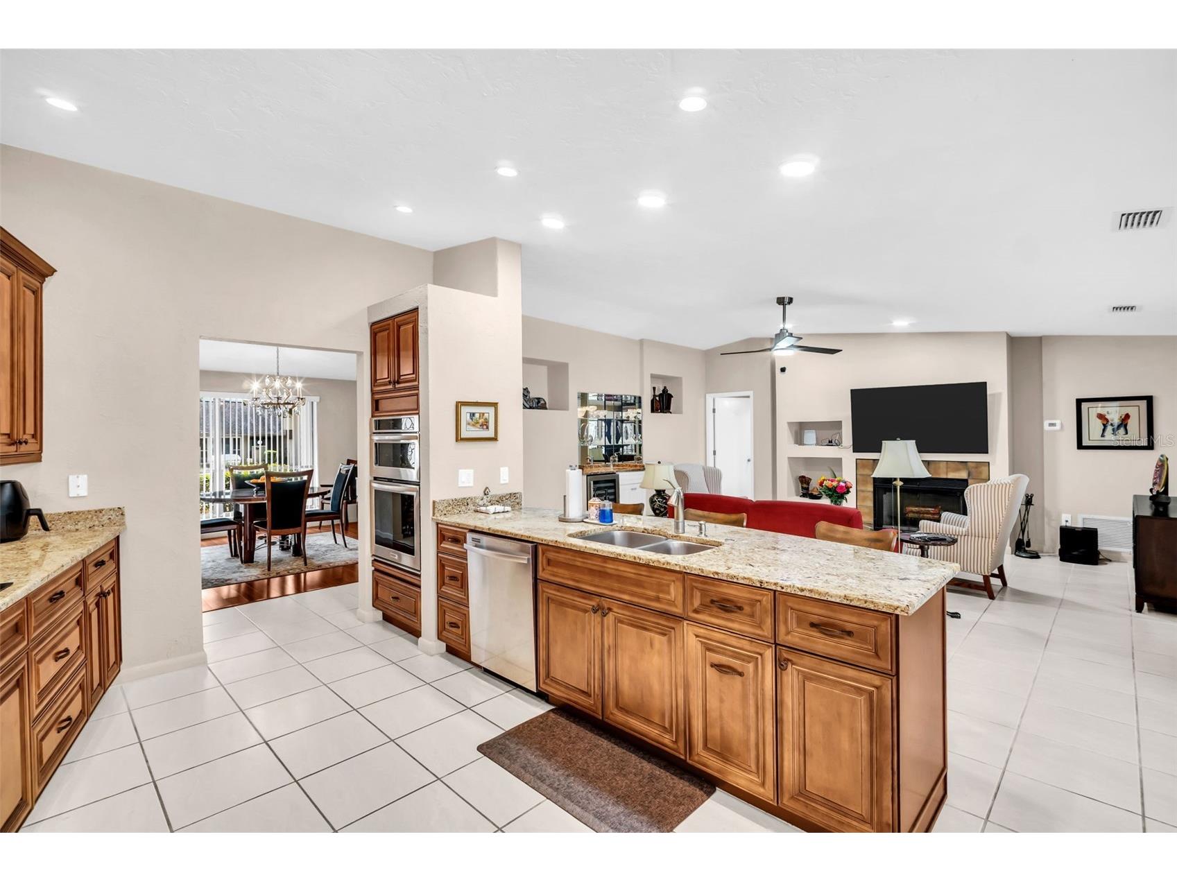 1504 Ridge Top Way Clearwater FL 33765 TB8494390 image23