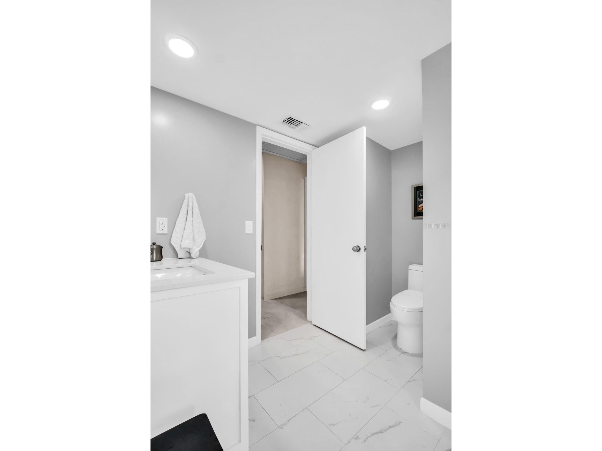1504 Ridge Top Way Clearwater FL 33765 TB8494390 image53