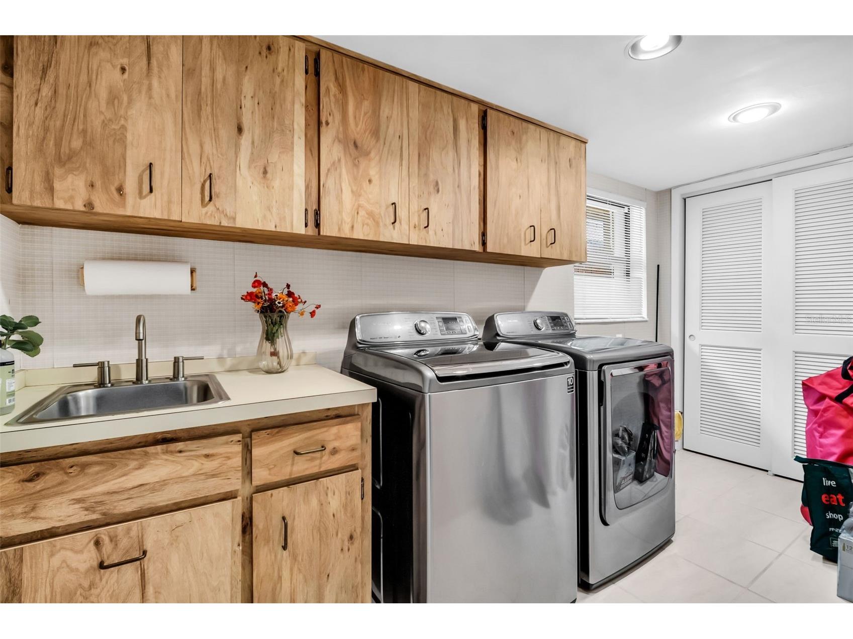 1504 Ridge Top Way Clearwater FL 33765 TB8494390 image66