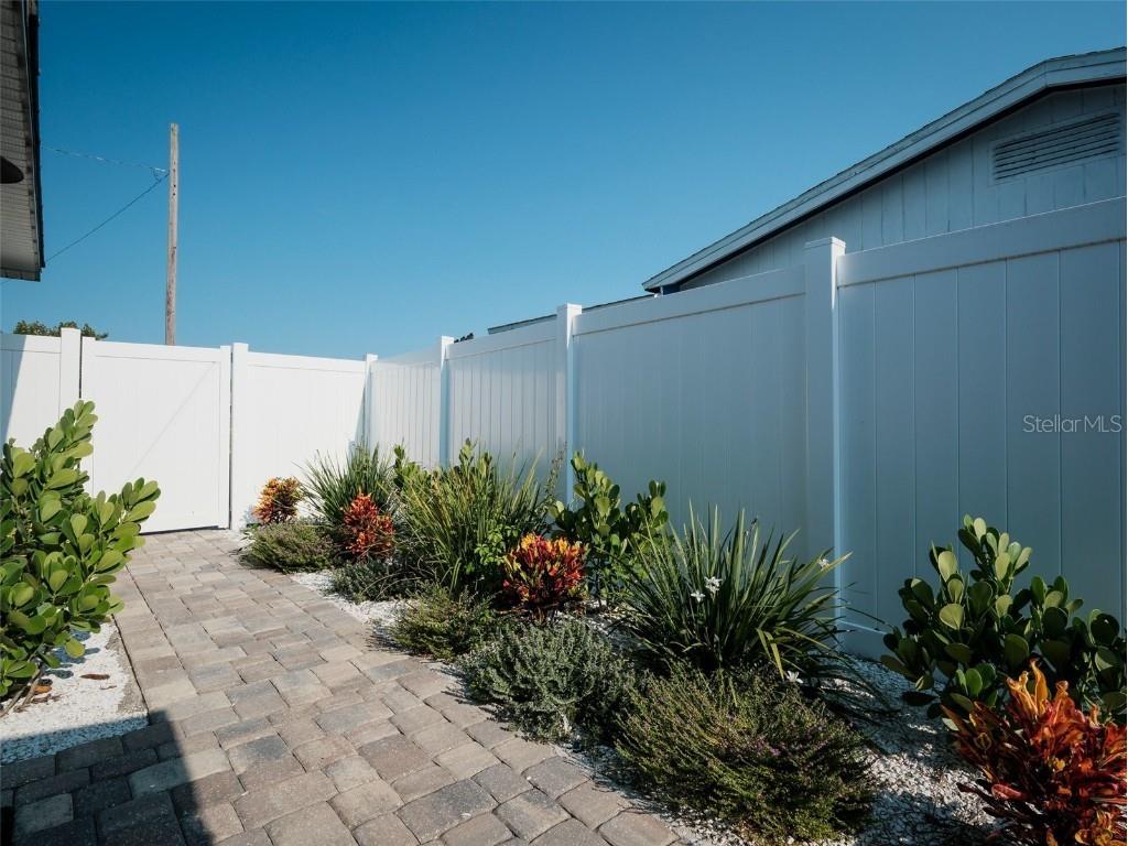 1504 Southard Avenue New Smyrna Beach FL 32169 NS1085846 image36