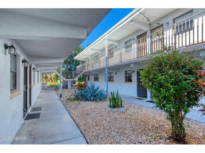 1504 Virginia Avenue #101 Daytona Beach FL 32114 V4948180 image4