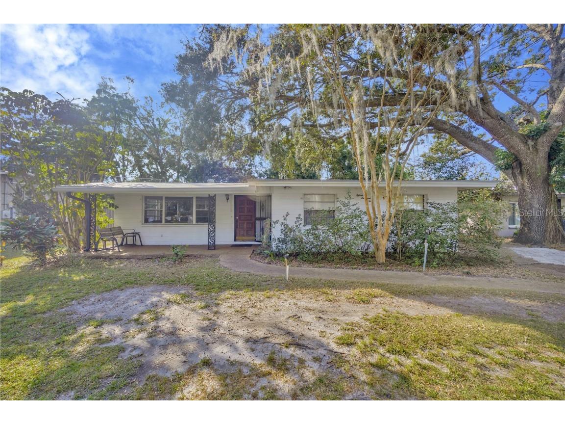 15040 Lake Magdalene Boulevard Tampa FL 33618 TB8322906 image1