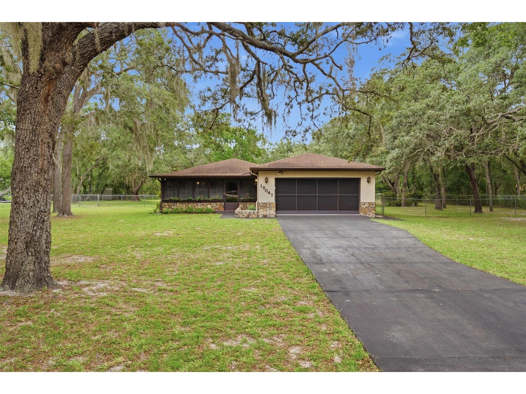 15041 Camrose Avenue Spring Hill FL 34610 W7887409 image1