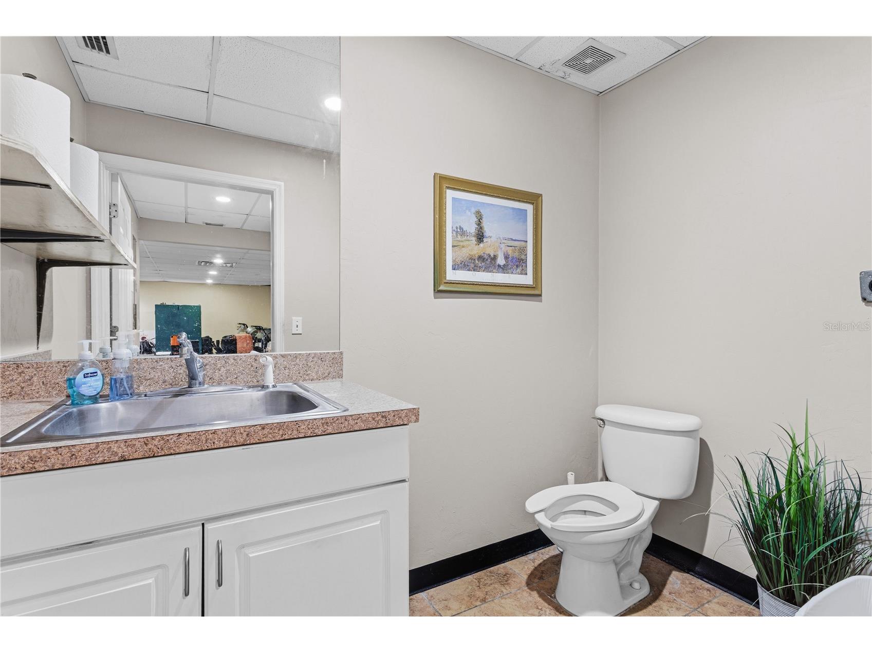 15043 Main Street Alachua FL 32615 OM707990 image37