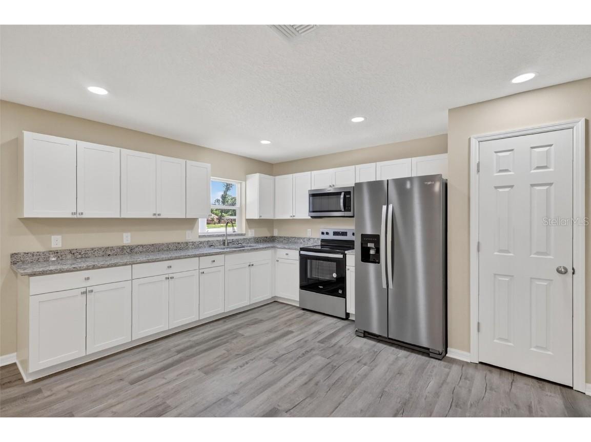 1505 8th Avenue E Bradenton FL 34208 A4671383 image9